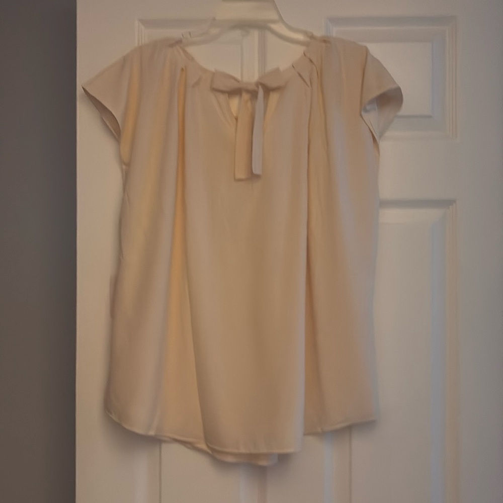 NWT Women's LC Lauren Conrad Pleated Scoopneck Top - Picture 5 of 7